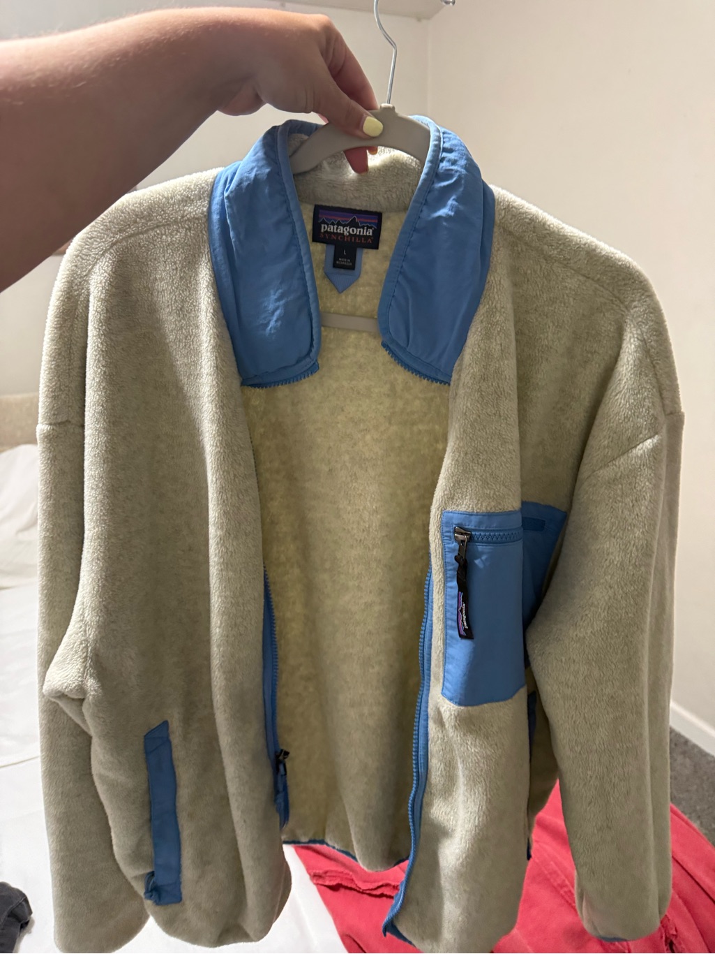 Patagonia Men’s Cream Fleece Zip-Up With Blue Trim